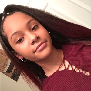 Meet your Posher, Danielle